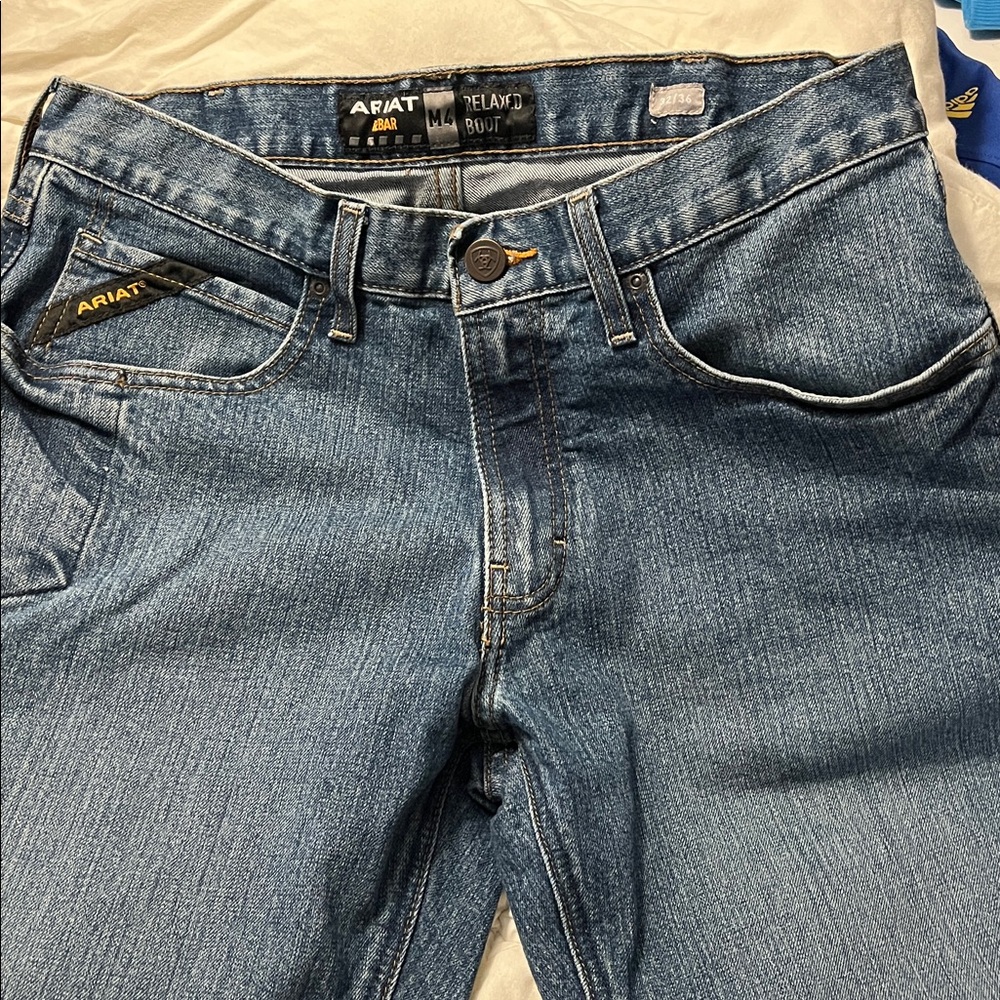 Ariat Men's Straight-Leg Medium Blue Denim Jeans